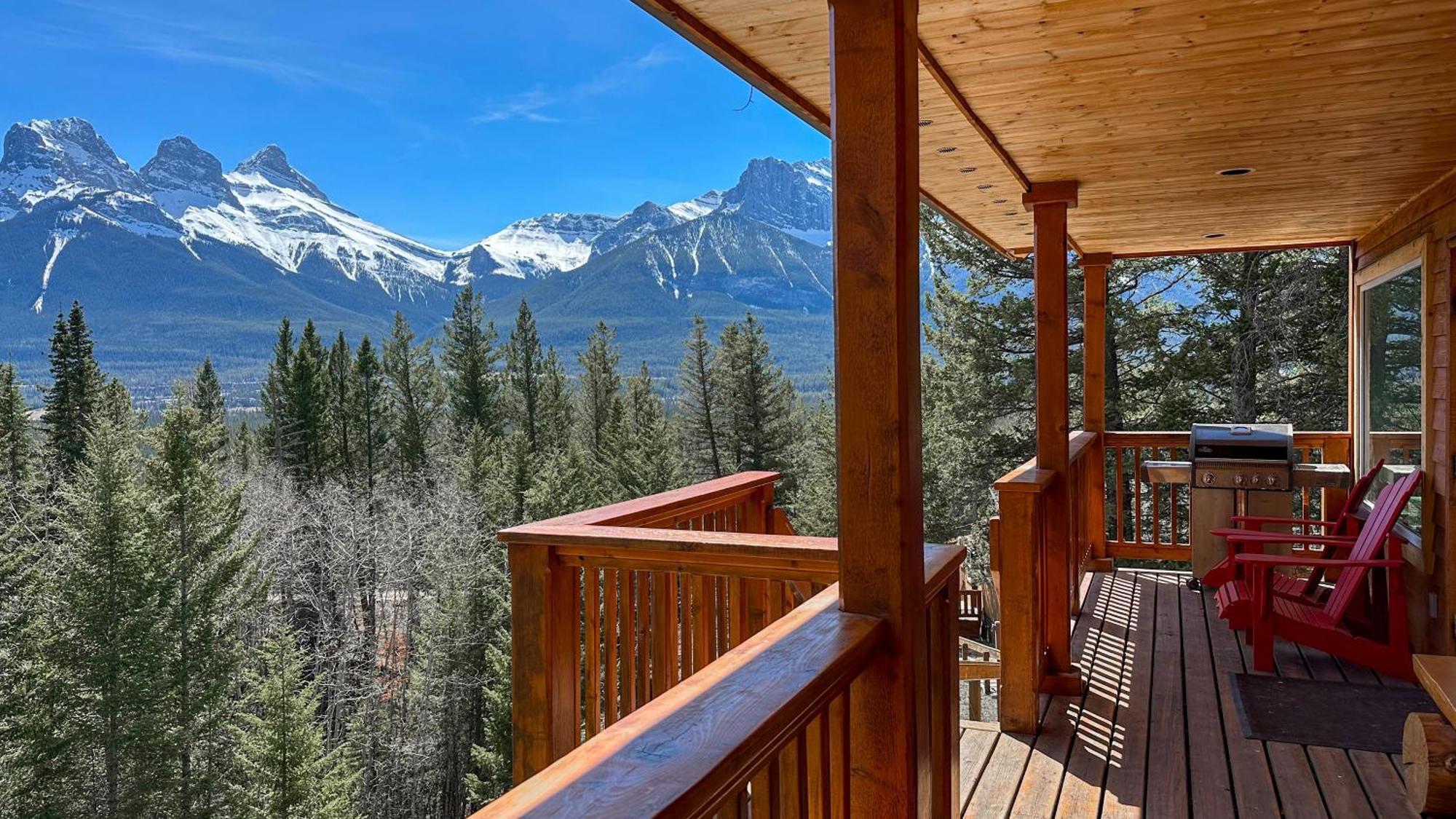 Canmore Alpine Hostel - Alpine Club Of Canada エクステリア 写真