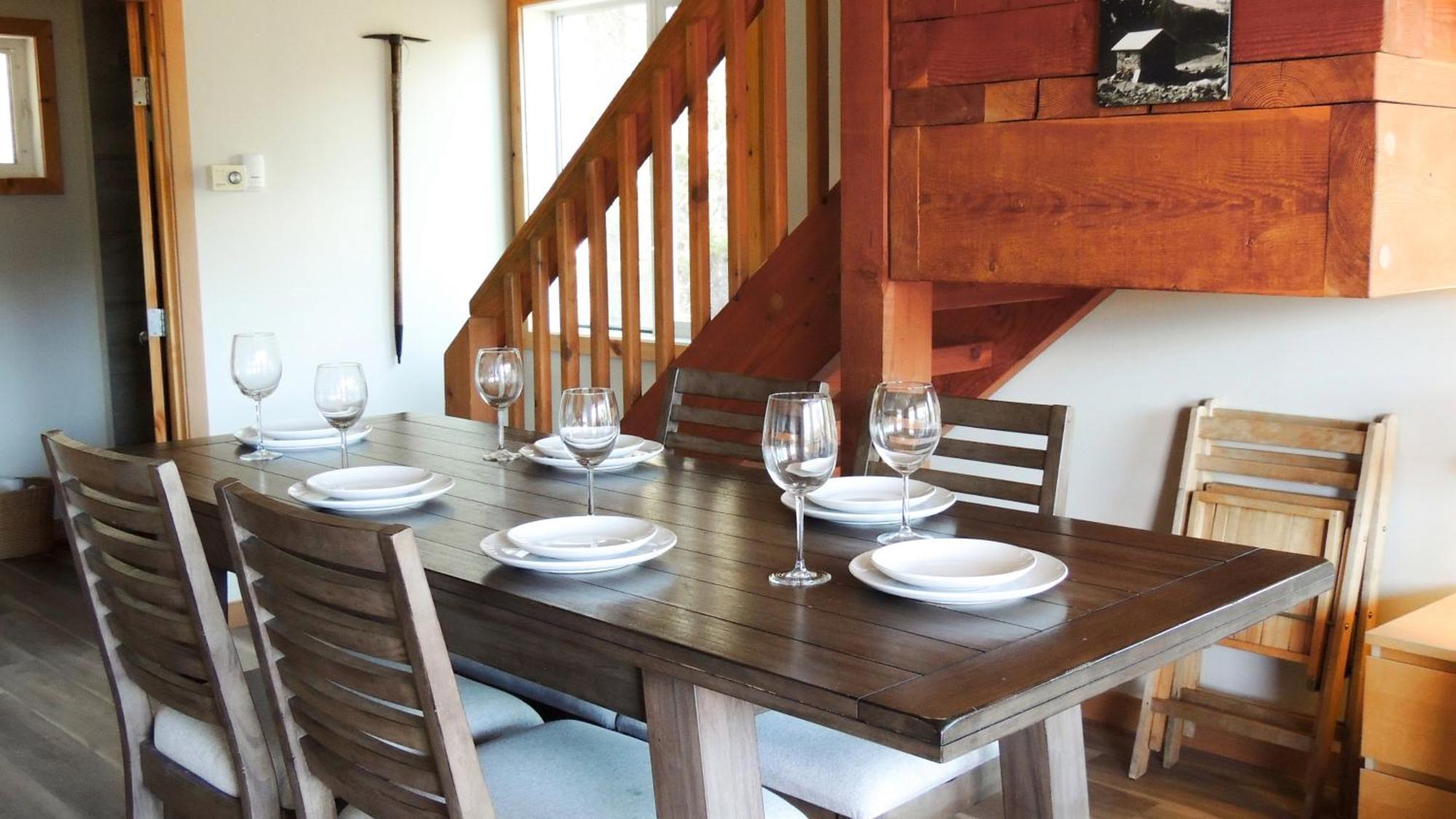 Canmore Alpine Hostel - Alpine Club Of Canada エクステリア 写真